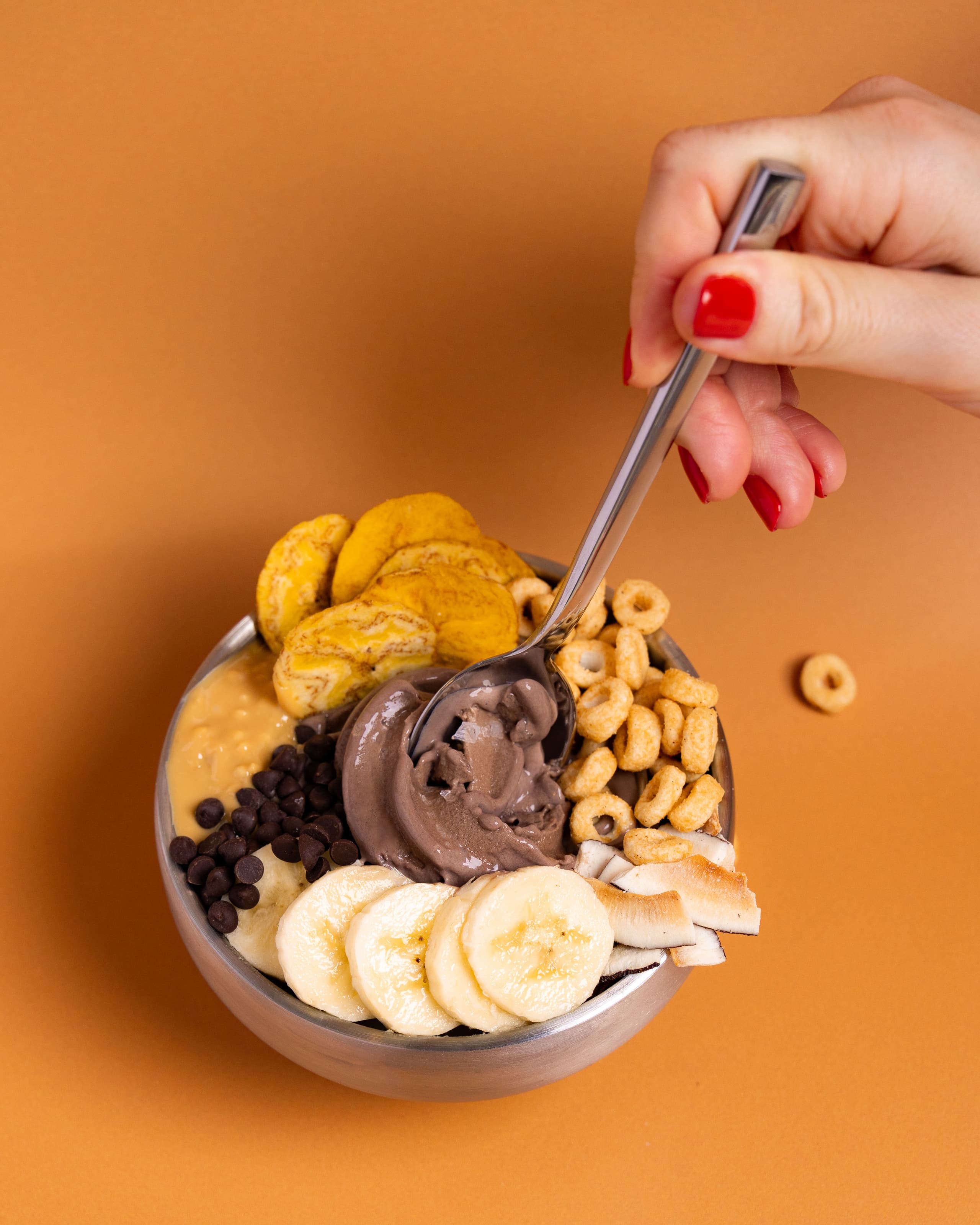 SWORL protein bowl with honeycomb and banana